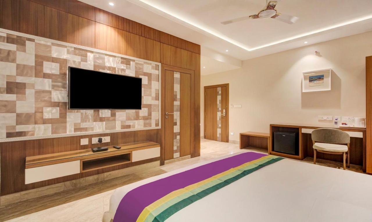 Treebo Premium Tahoora International Hotel Calcutta Buitenkant foto